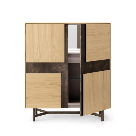 Credenza alta CLIK a due ante con intarsio
