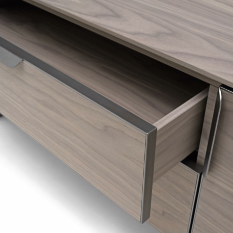 Credenza porta TV 2 ante con cassetti centrali e top in legno di Noce americano