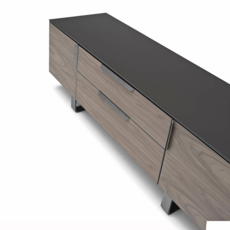 Credenza porta TV 2 ante con cassetti centrali e top in legno di Noce americano