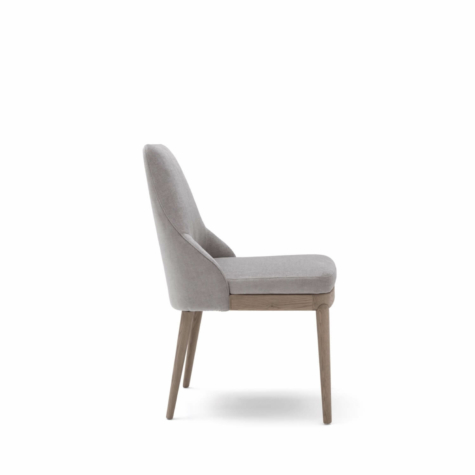 Dining Upholstered chair with legs in wood
