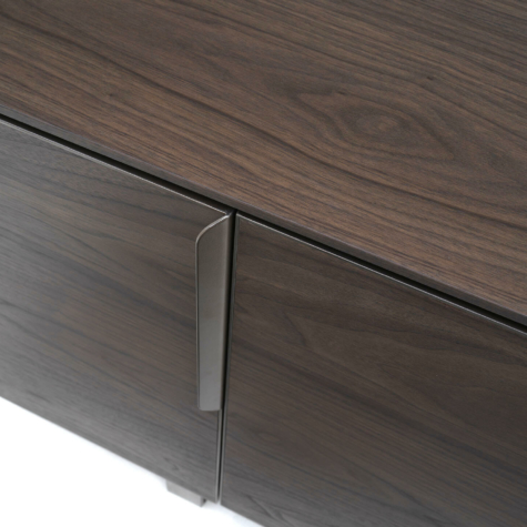 Credenza 2 ante con vani e top in legno di Noce americano