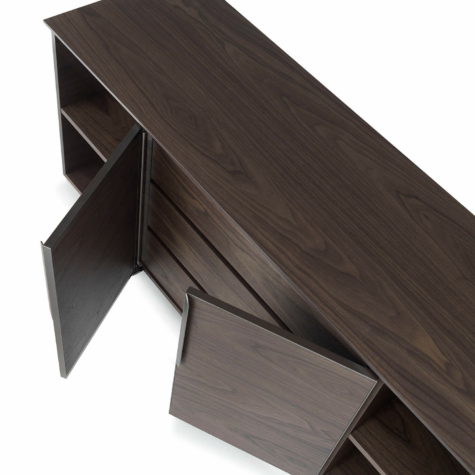 Credenza 2 ante con vani e top in legno di Noce americano