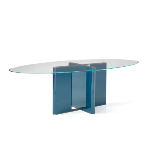 Oval table in extra-clear bevelled glass with legs available in lacquered versions