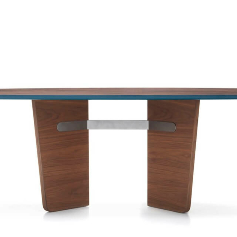 Tavolo ovale con gambe in legno di Noce americano