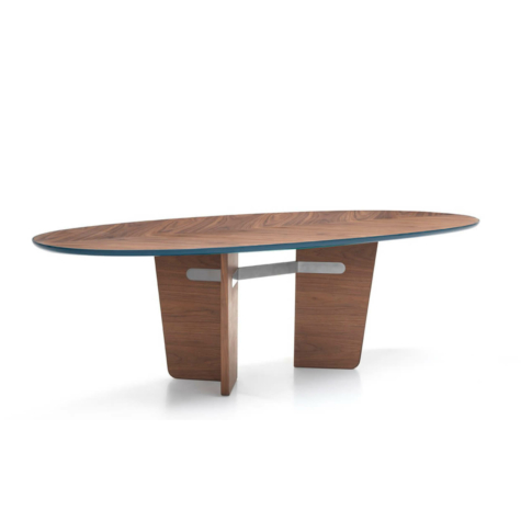 Oval table and legs in American Walnut wood