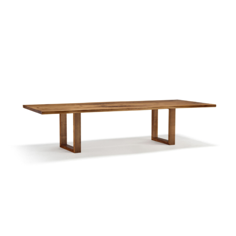 Vero Table with U wood and metal legs