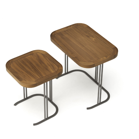 Tavolino rettangolare con base in metallo e piano in legno