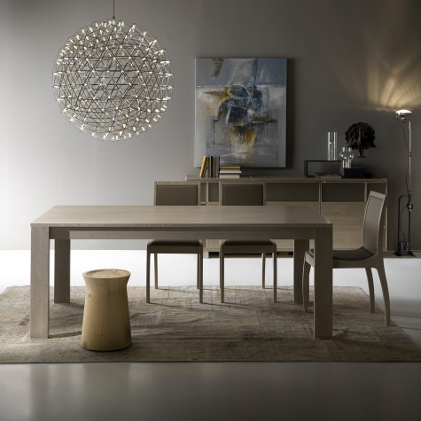 Rectangular table in solid walnut or oak with extensions Rectangular table in solid walnut or oak with extensions