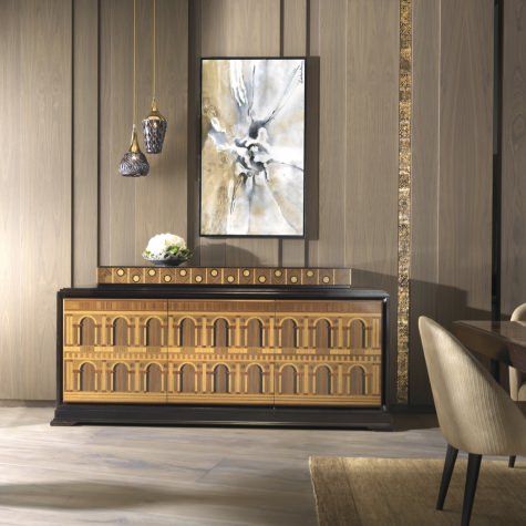 Credenza in legno intarsiato a mano Basilica Palladiana