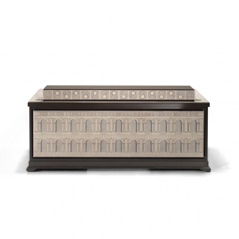 Scrivania in legno intarsiato Basilica Palladiana, disponibile con alzatina Scrivania in legno intarsiato Basilica Palladiana, disponibile con alzatina