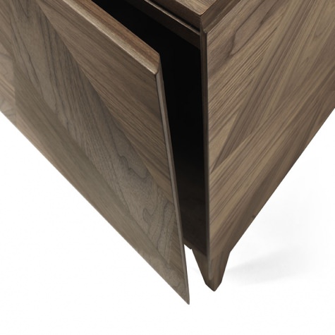 Sideboard in solid walnut with inlay