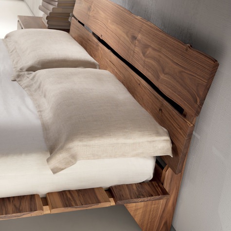 Headbord for bed in solid walnut