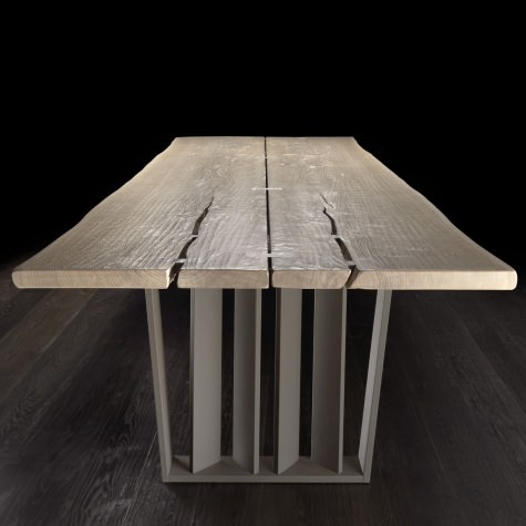 Trapezio metal legs for Vero table